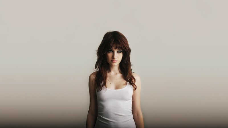 woman in white tank top