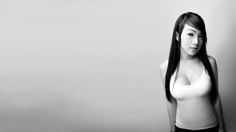 woman in white tank top