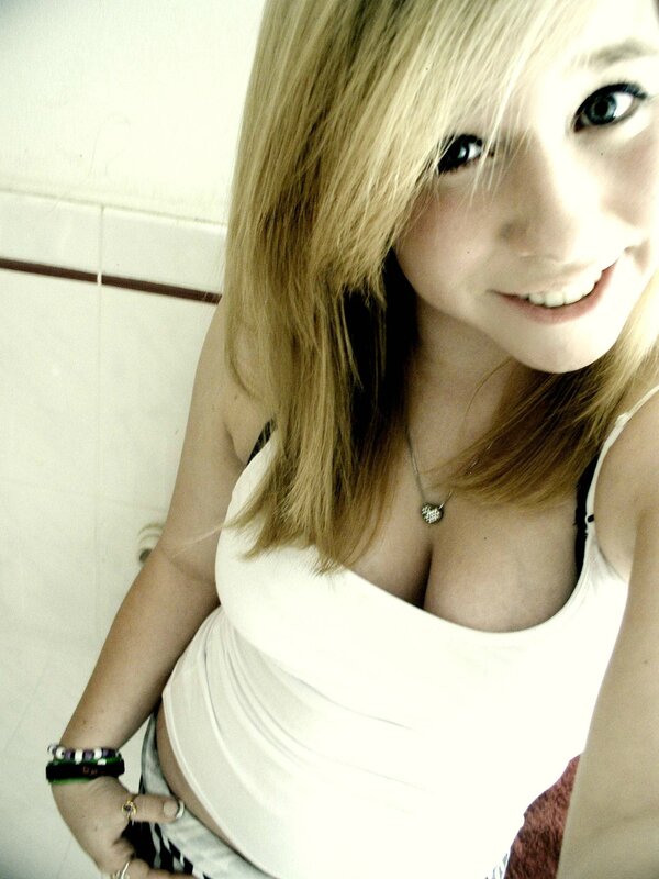 woman in white tank top