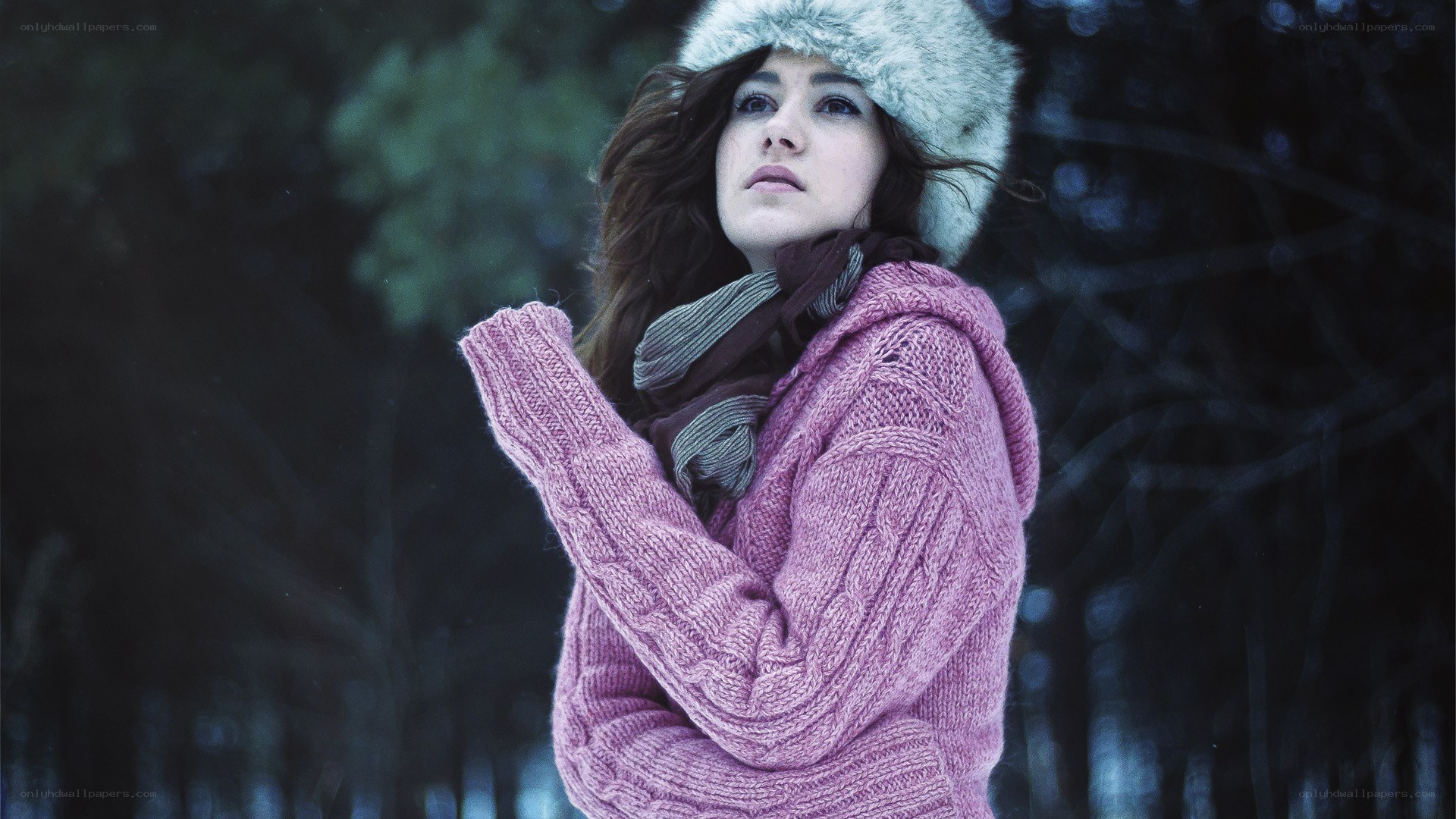 woman in winter clothes