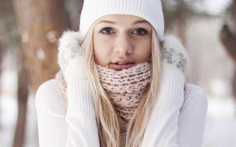 woman in winter clothes
