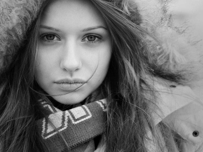 Woman in Winter Coat — Black