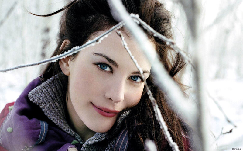 Woman in Winter Coat — Purple, Calm