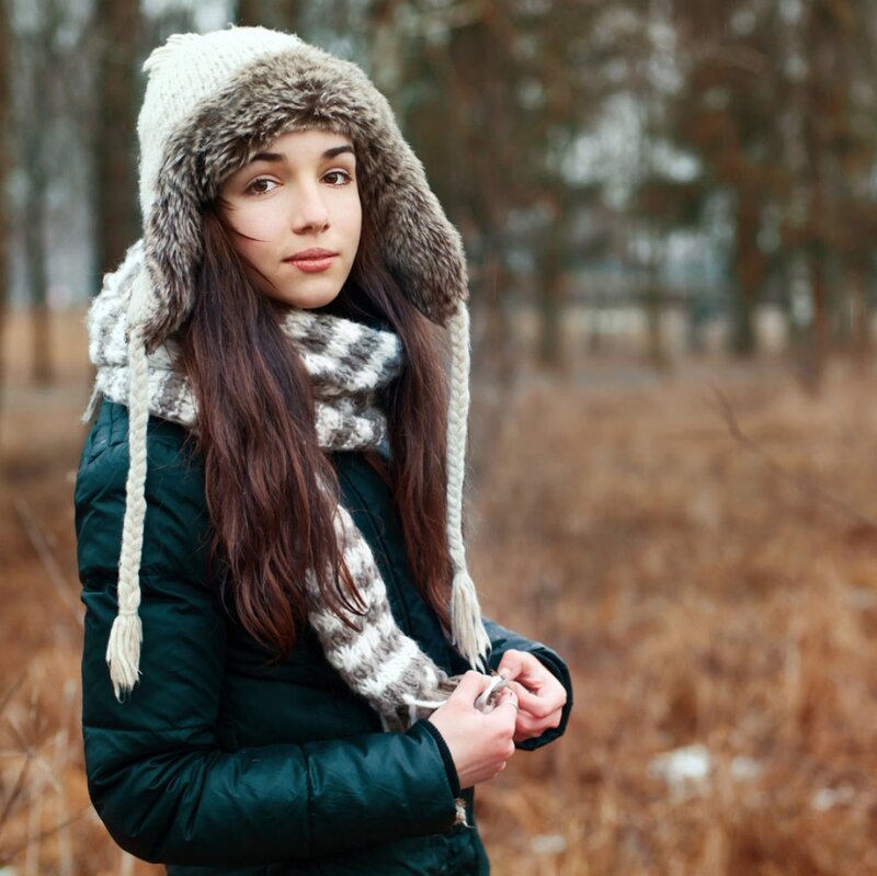 Woman in Winter Hat — Green, Calm