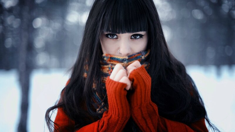 woman in winter scarf