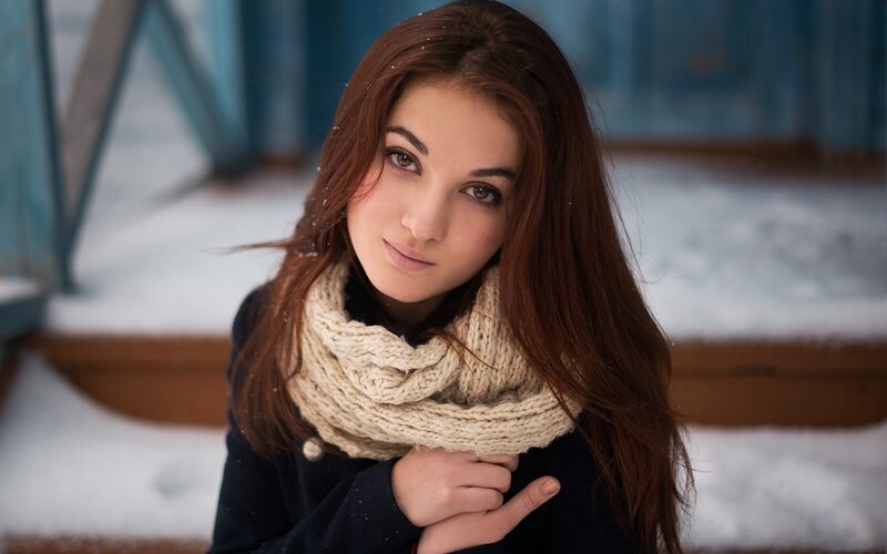 woman in winter scarf