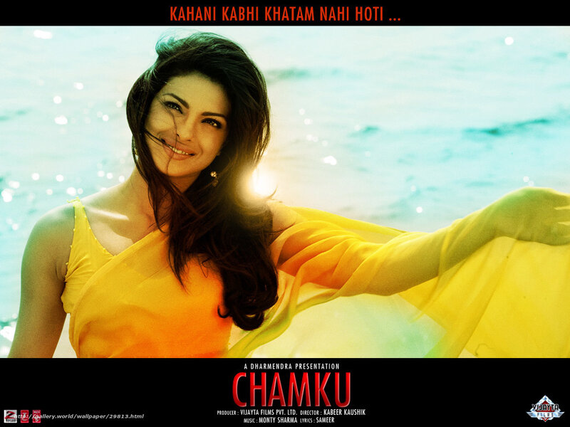 Woman in Yellow Sari — Bright, Sunny