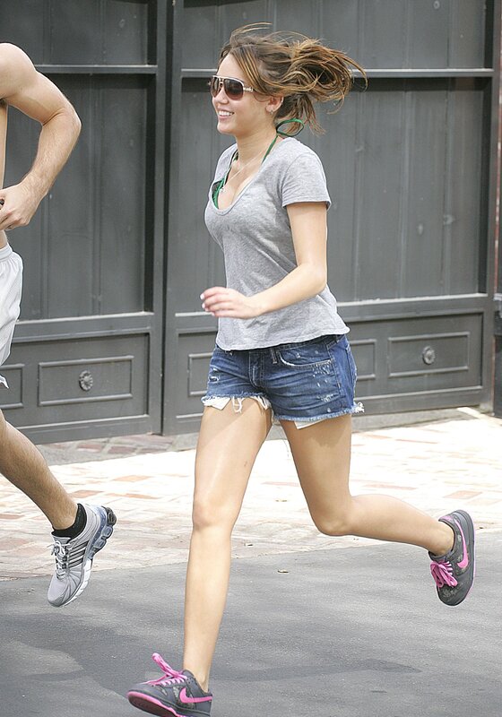 woman jogging in city
