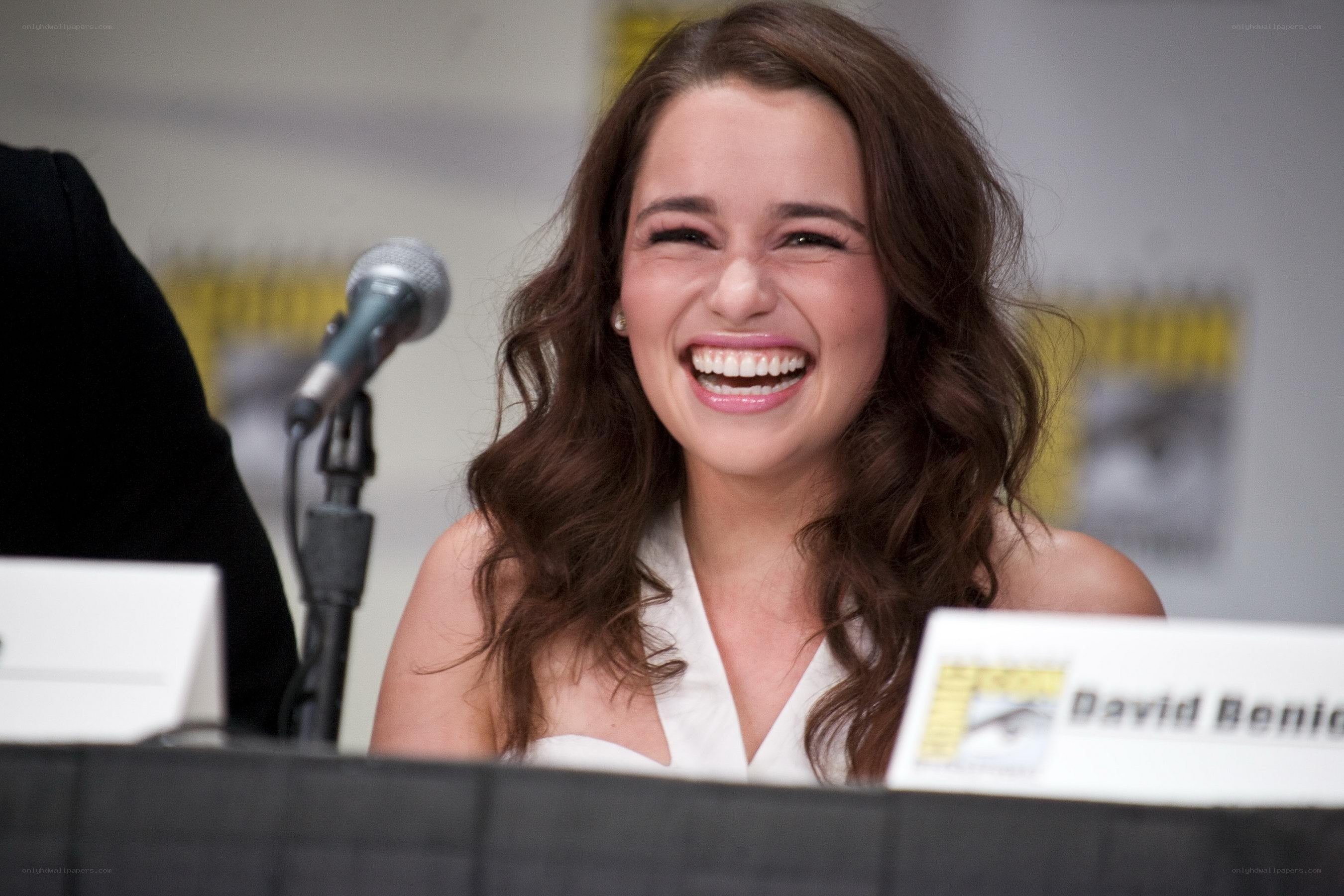 woman laughing at panel