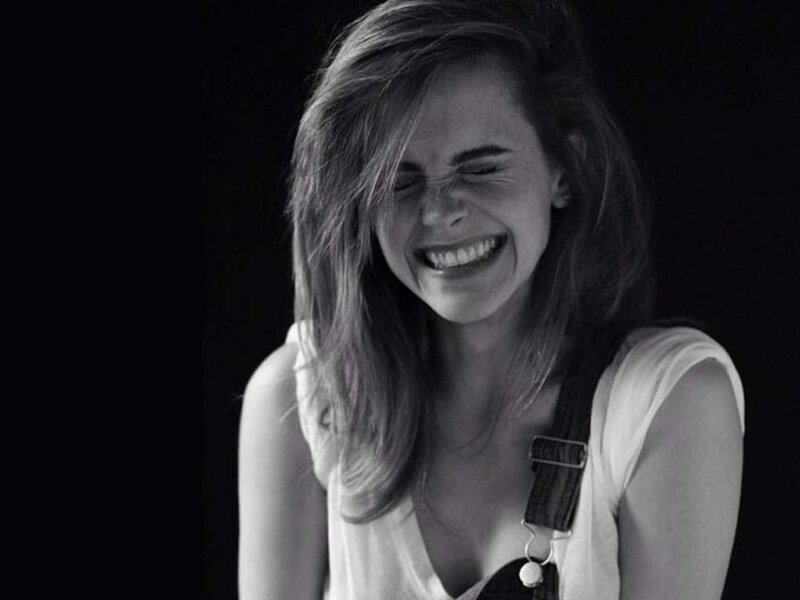 Woman Laughing — Black