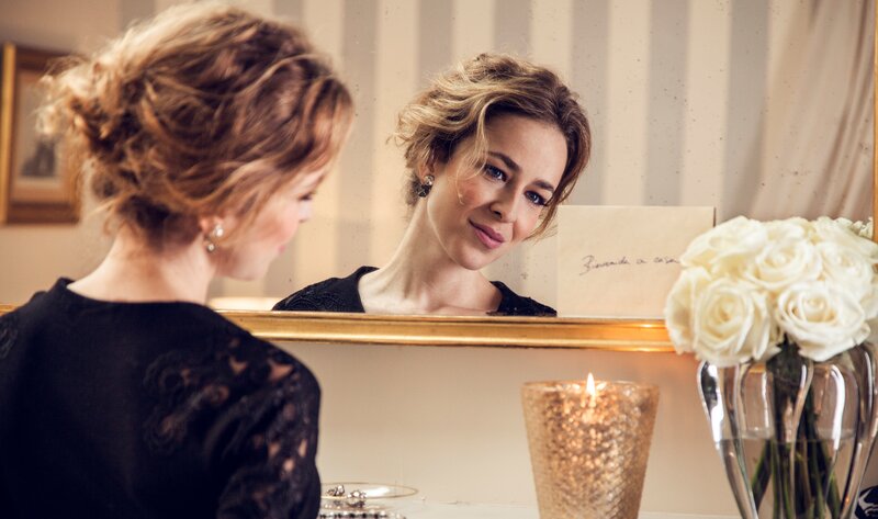 Woman Looking in Mirror — Black, Intimate