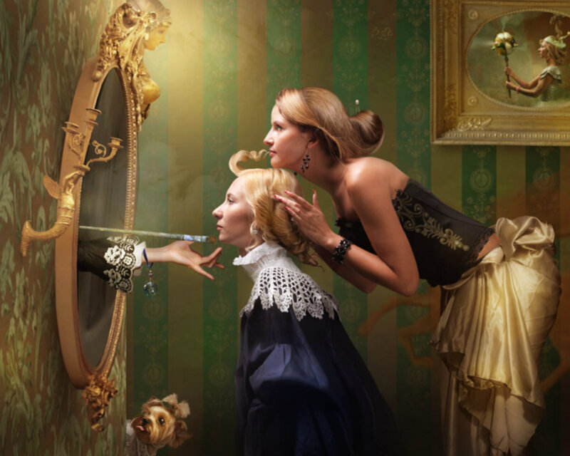 Woman Looking in Mirror — Green