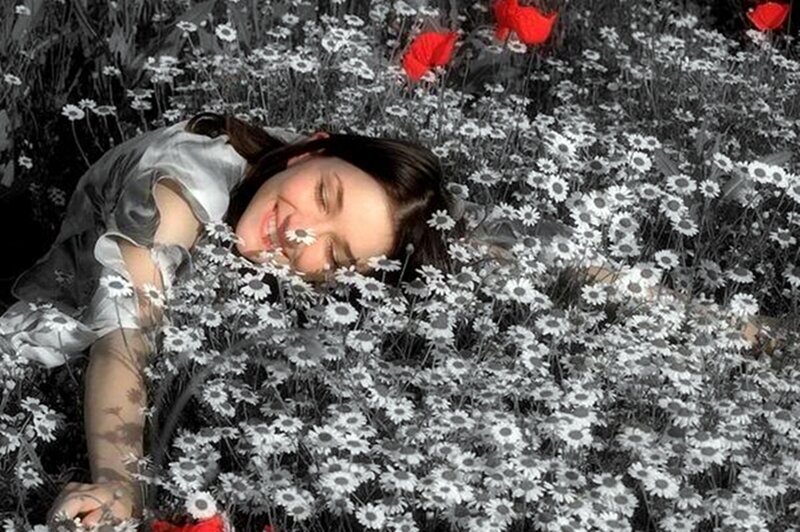 Woman Lying in Flowers — Black