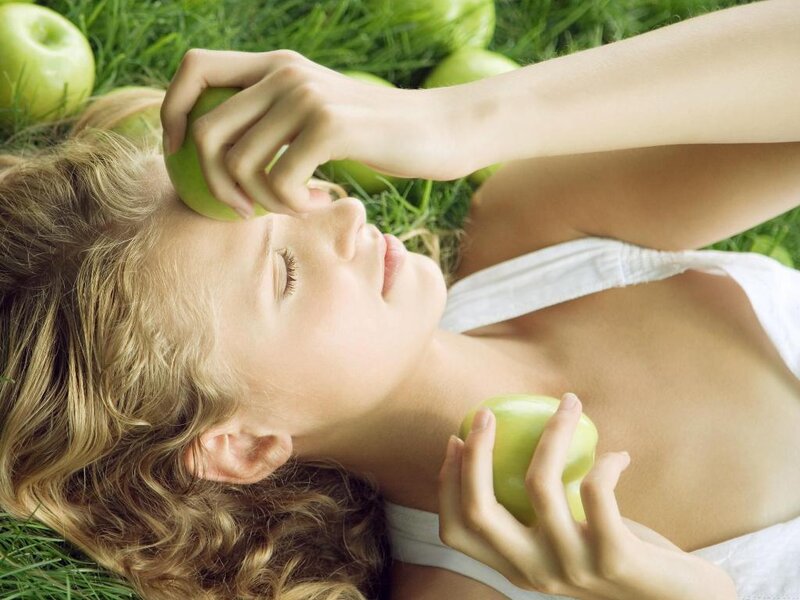 Woman Lying on Grass — Green