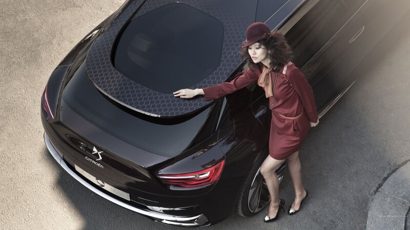Woman Next to Car — Black