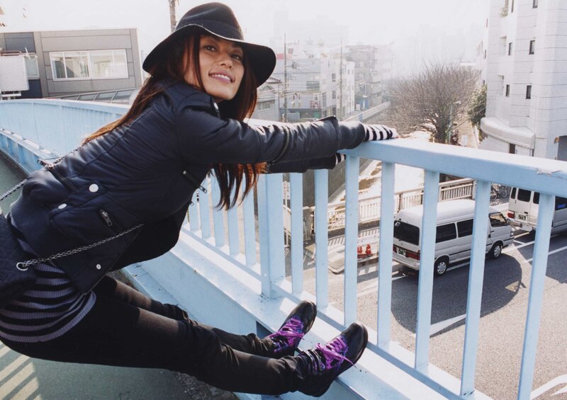 Woman on a Bridge — Black