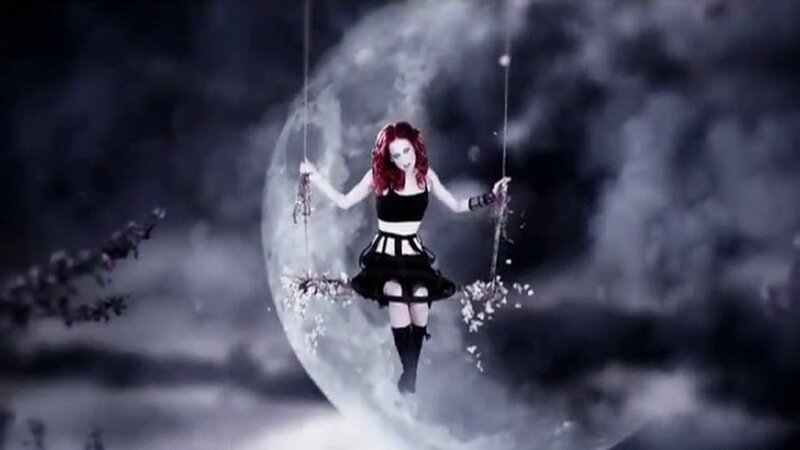 Woman on a Swing — Black