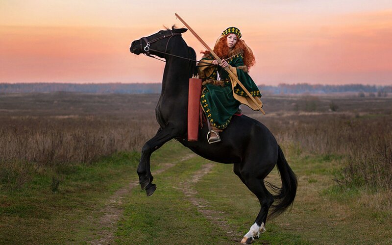 Woman on Black Horse — Green, Dramatic