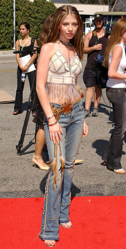 woman on red carpet in boho outfit