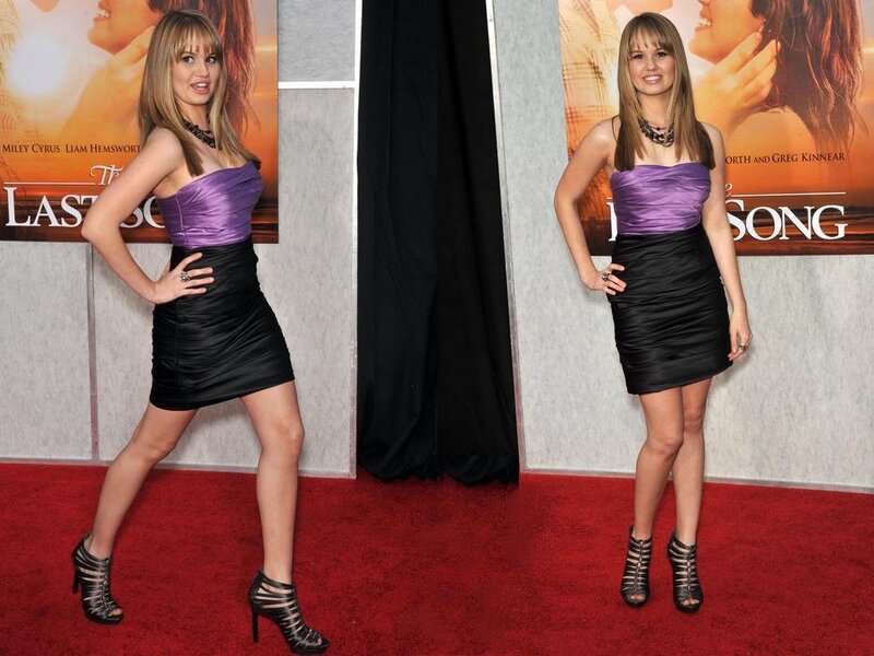 Woman on Red Carpet — Purple
