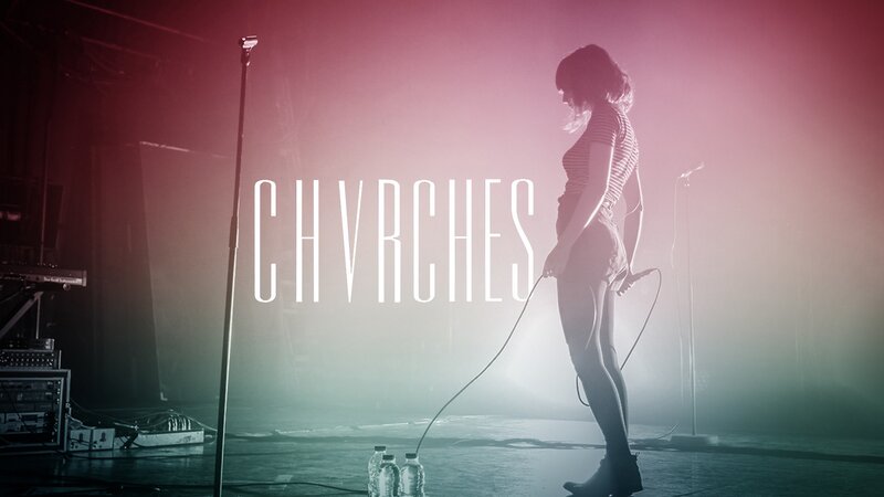 Woman on Stage with Microphone — Pink, Dramatic