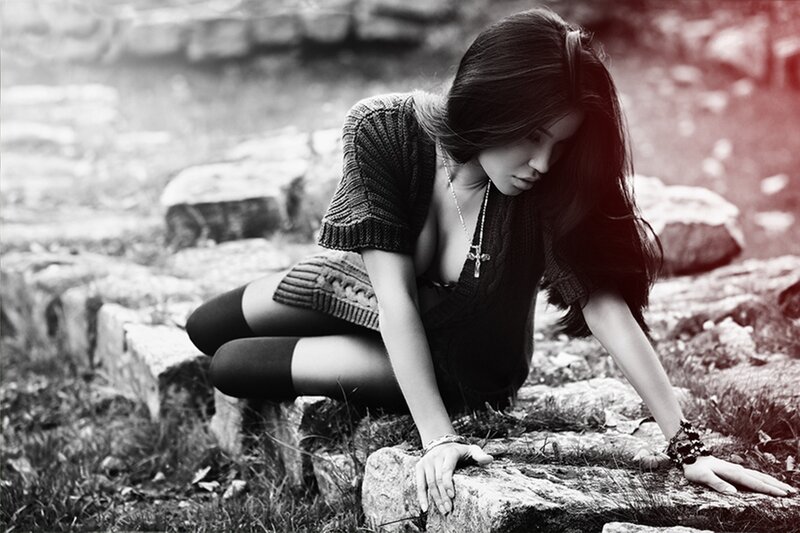 Woman on Stone Steps — Black