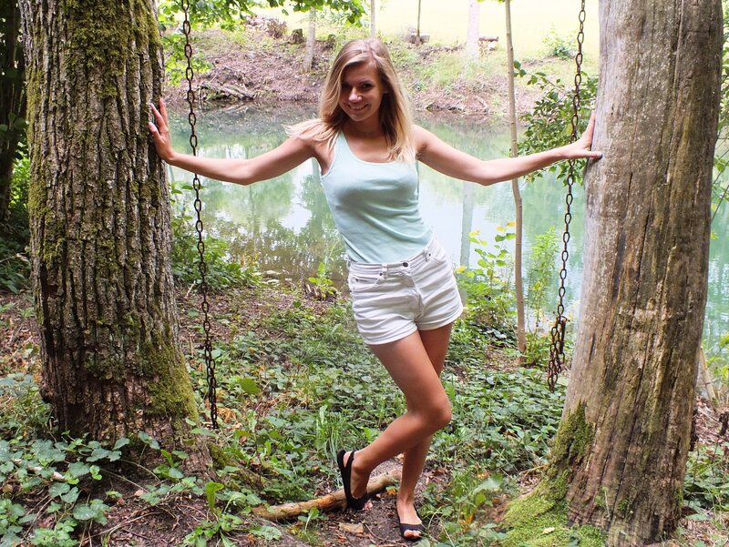 Woman on Swing — Green, Relaxed