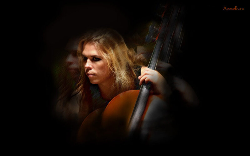 Woman Playing Cello — Black