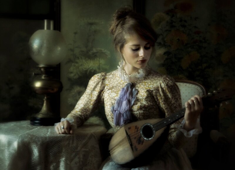 Woman Playing Mandolin — Brown