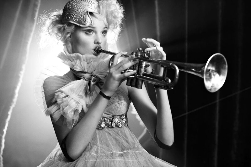 Woman Playing Trumpet — Black