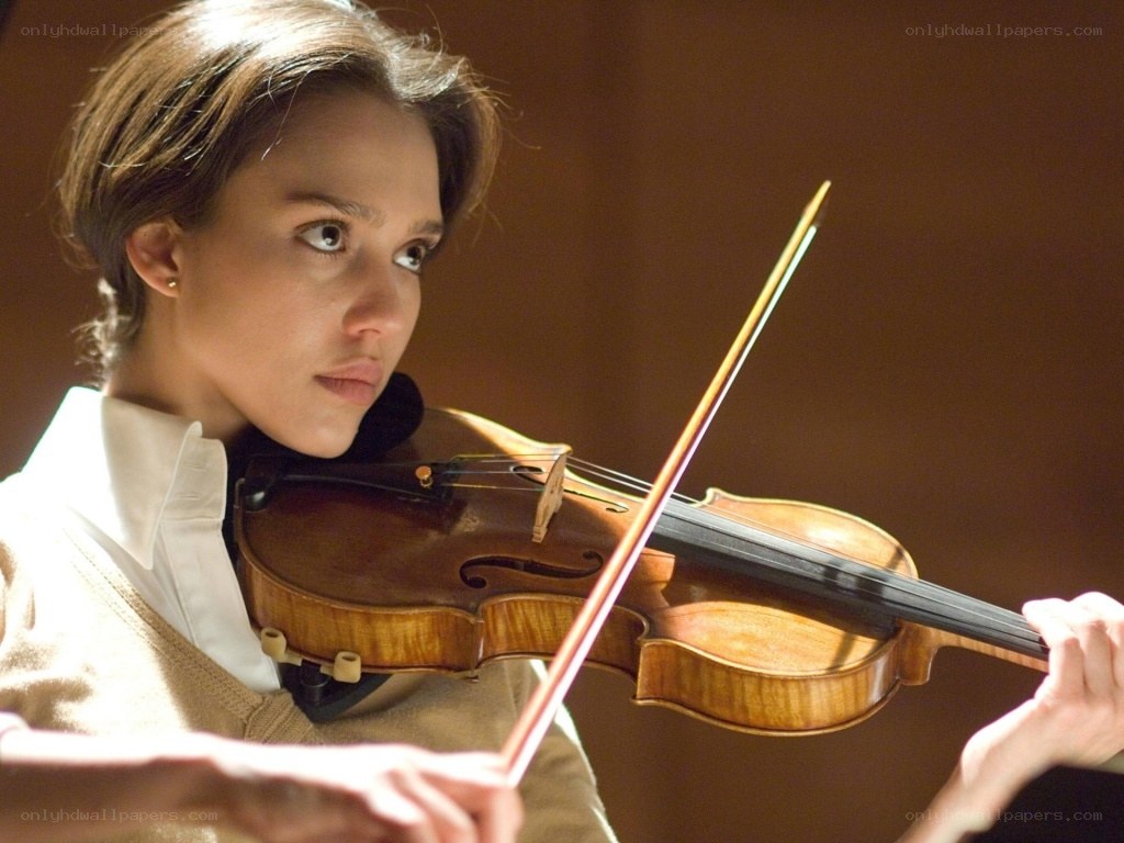 woman playing violin