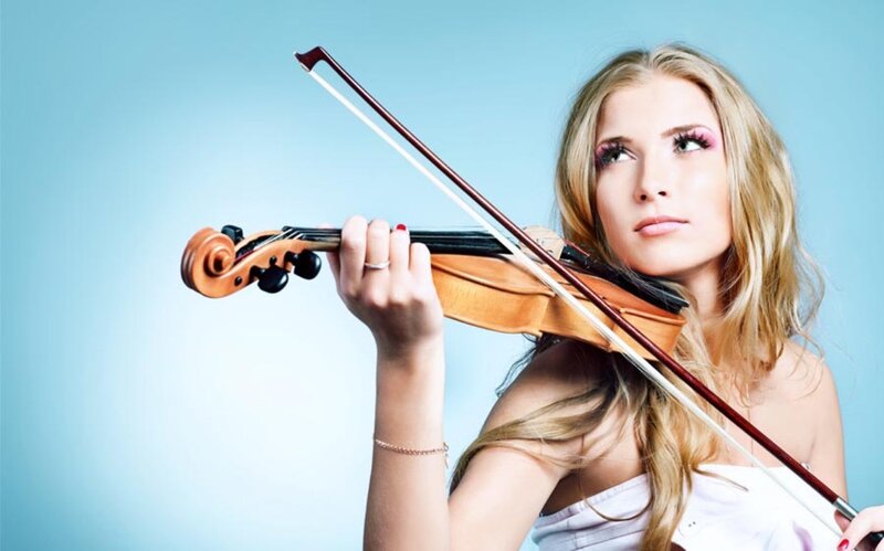 Woman Playing Violin — Blue, Focused, Photograph