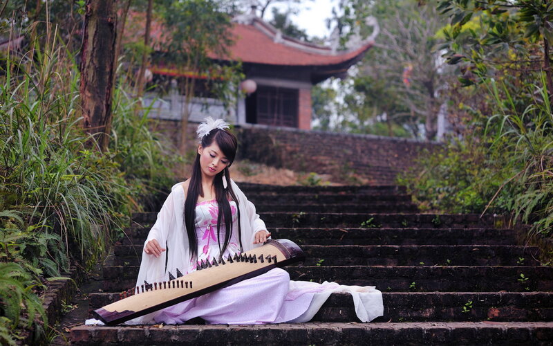 Woman Playing Zither — White