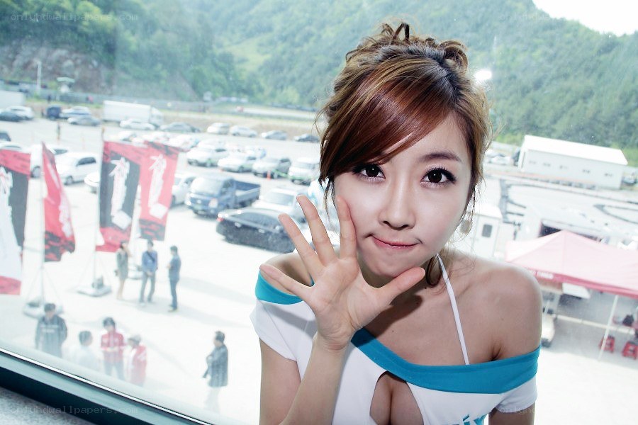 woman posing at event