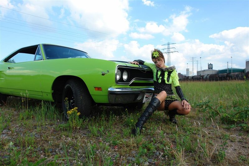 Woman Posing with Car — Green, Outdoor