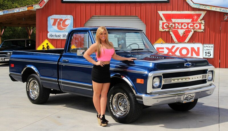 Woman Posing with Truck — Blue, Outdoor
