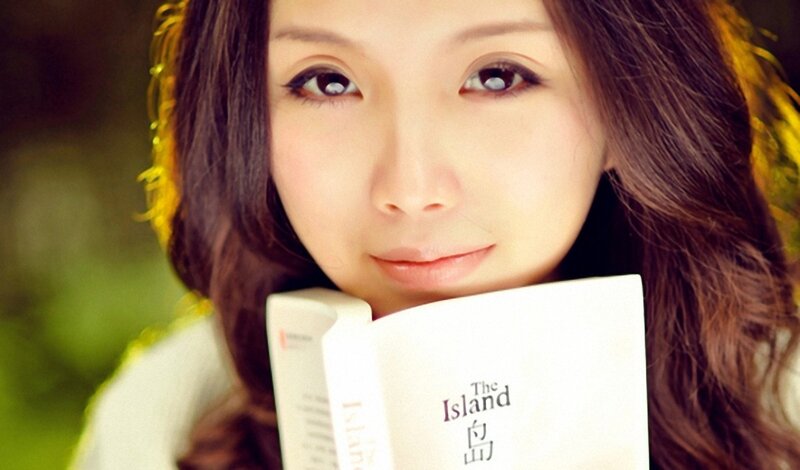 woman reading a book
