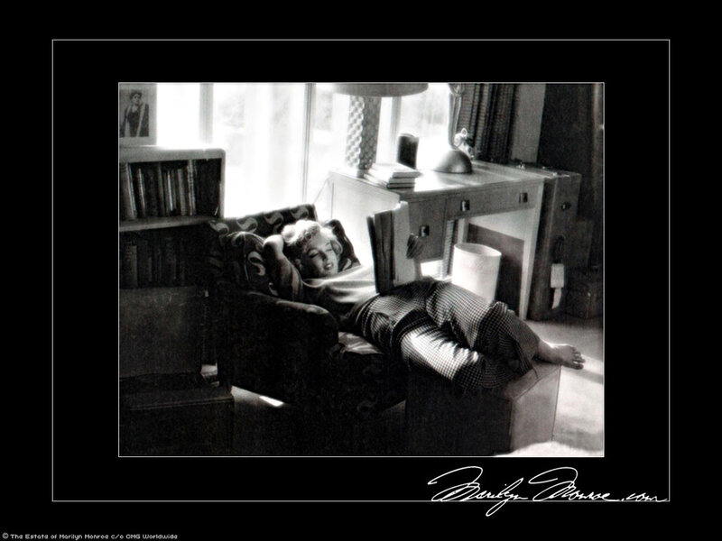 Woman Reading in Armchair — Black