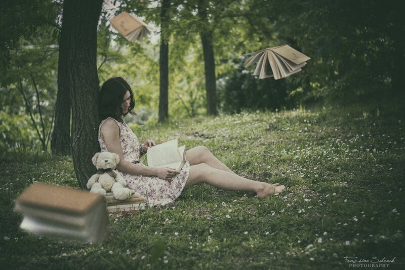 Woman Reading in Park — Green, Serene