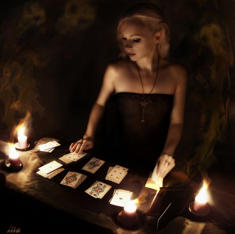 Woman Reading Tarot Cards — Black