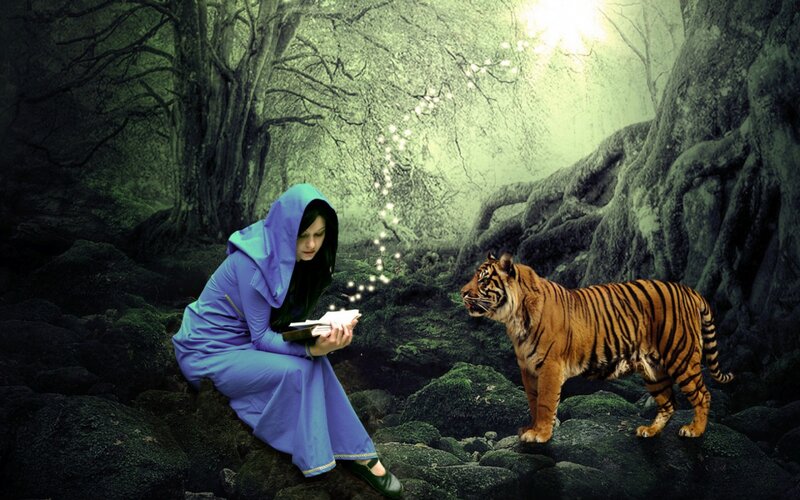 Woman Reading with Tiger — Green, Serene