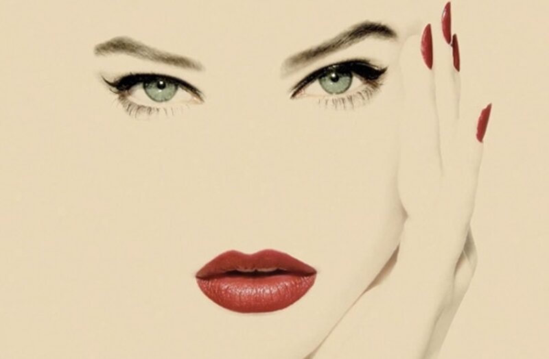 Woman's Face — Beige