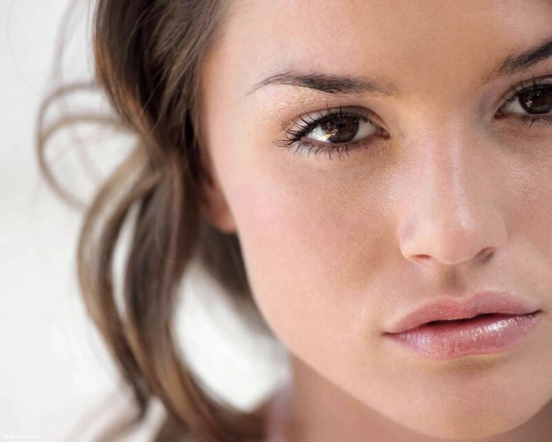 Woman's Face in Close-up — Brown, Neutral