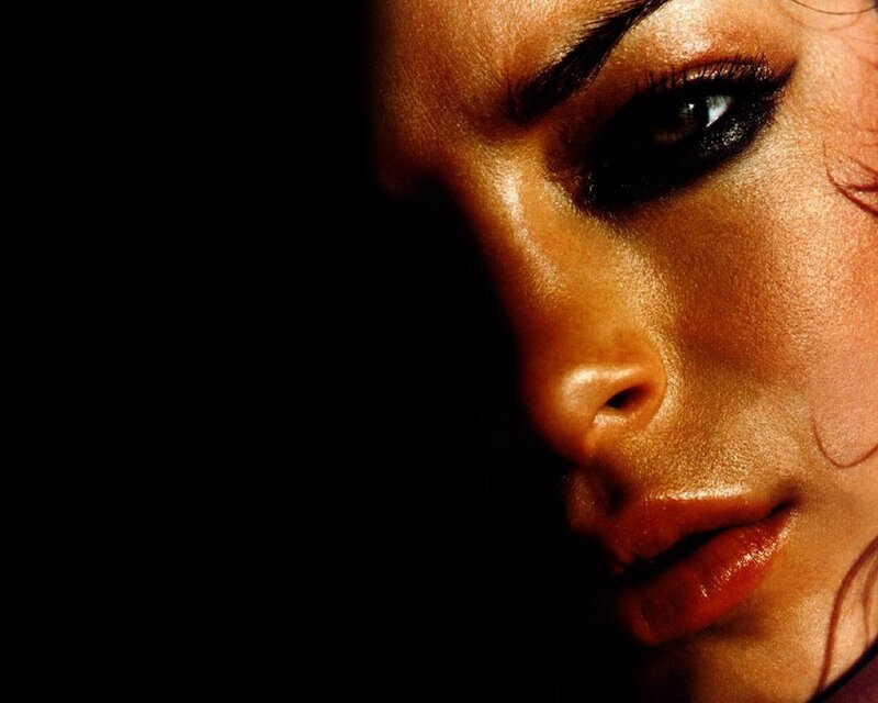 Woman's Face in Profile — Gold