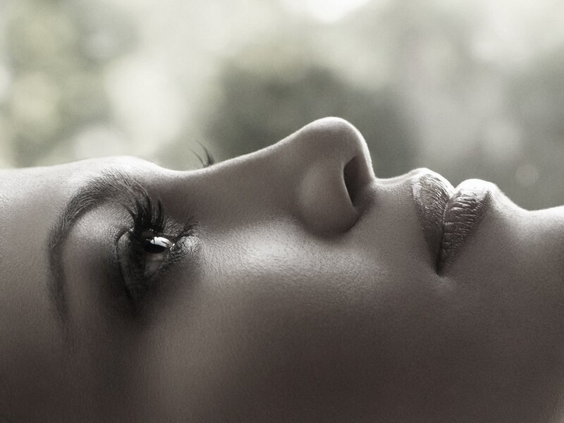 Woman's Face in Profile — Gray