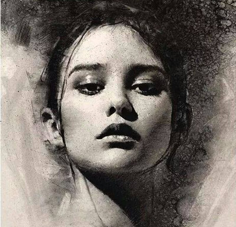 Woman's Face Portrait — Black