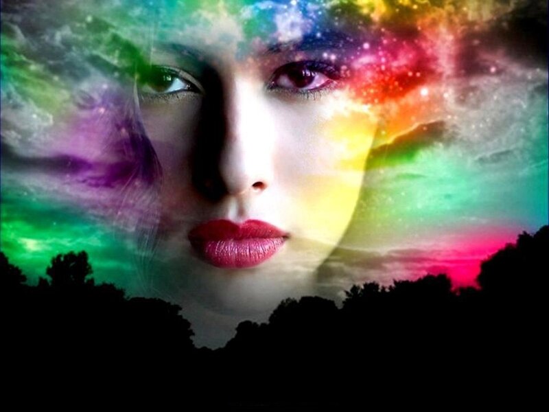 Woman's Face with Aurora — Green