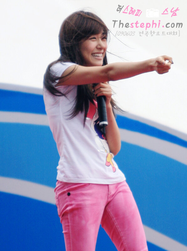 Woman Singing on Stage — Pink, Energetic, Afternoon, Photograph, Microphone