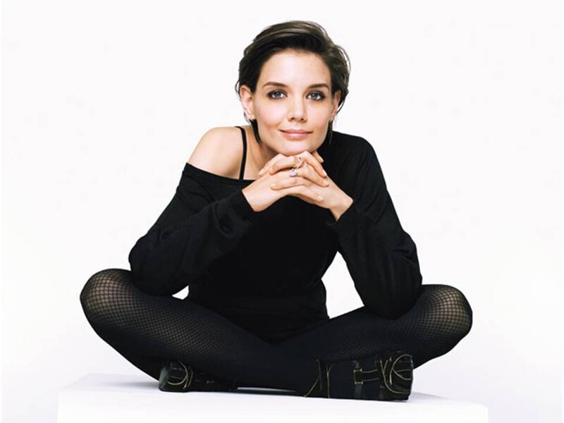 Woman Sitting Cross-legged — Black