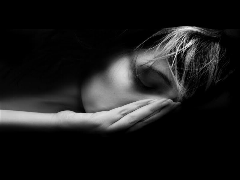Woman Sleeping on Hand — Black